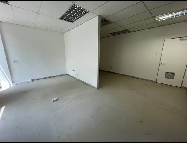 193M² OFFICE TO LET IN ROSEBANK